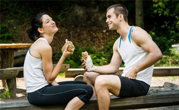 ��Ѫǰע������ ��Ѫ�����ε���